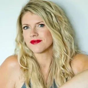 Dating coach Alexis Meads