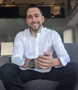 Scott Valdez, founder of VIDA Select matchmaking for Miami singles