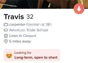 Relationship badge on Tinder