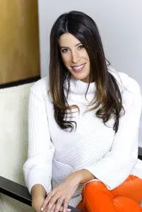 Matchmaker Nikki Lewis